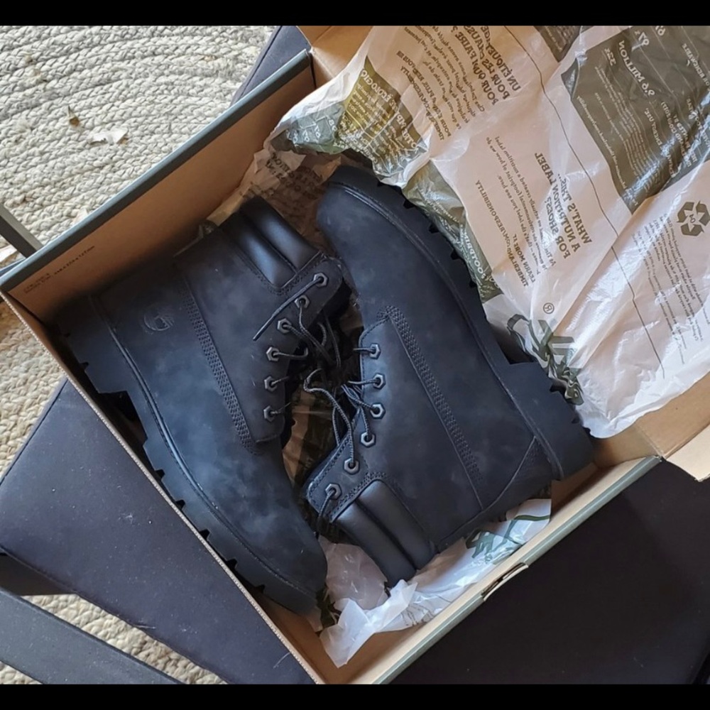 Waterproof Timberland 6 in. Boots